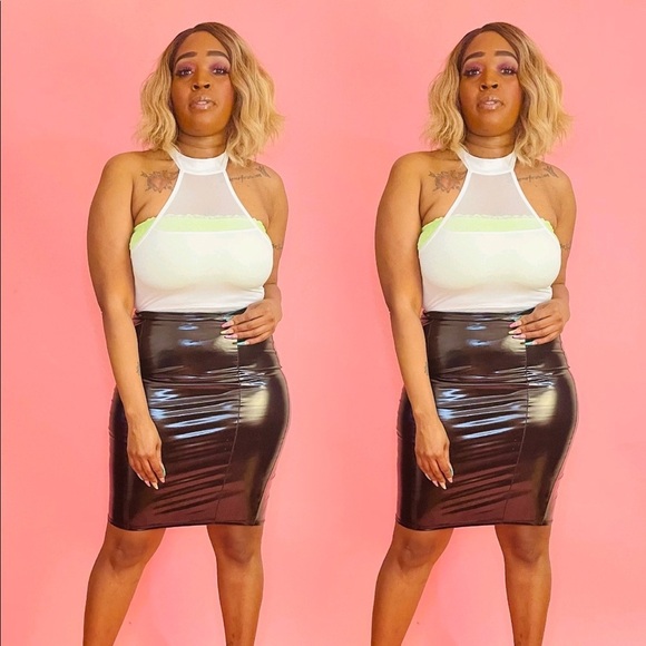 J. ELISE BOUTIQUE NEW Trendy White Halter Mesh SLEEVELESS Bodysuit - Picture 2 of 2